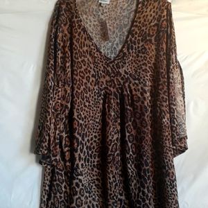 Avenue Leppard Tunic Top 26/28